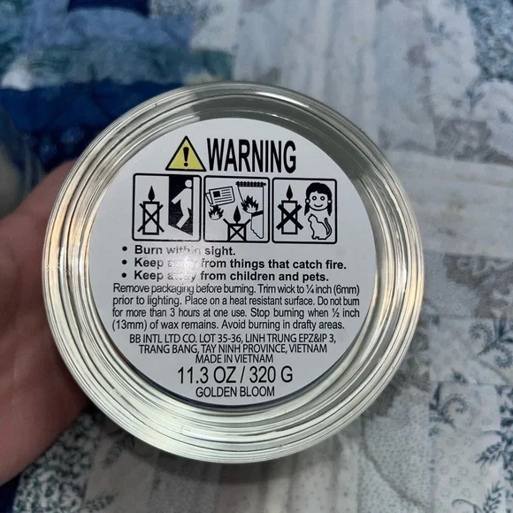 NEW! BB INTL. Golden Bloom Luxury Scented Candle 11.3oz - Picture 6 of 6